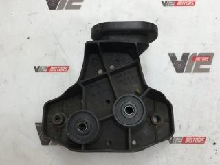 Крепление бампера заднего Mercedes-Benz GL-Класс X164 (2006 - 2009), A1648800130
